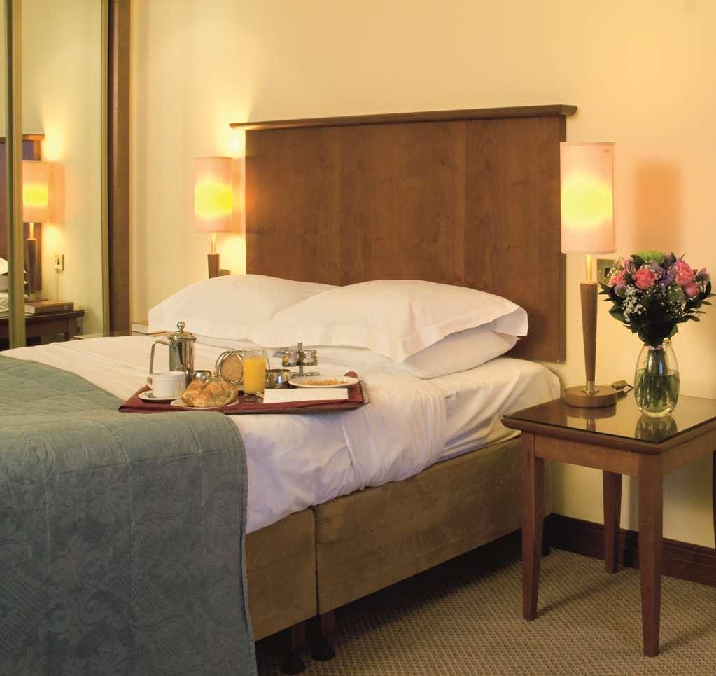 Macdonald Tickled Trout Hotel Preston  Ruang foto