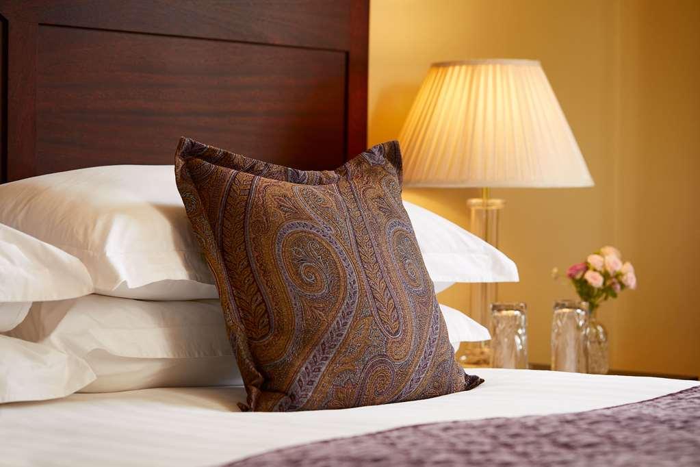 Macdonald Tickled Trout Hotel Preston  Ruang foto