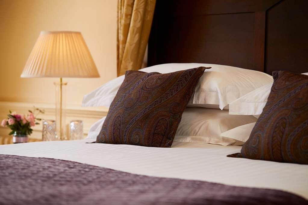Macdonald Tickled Trout Hotel Preston  Ruang foto